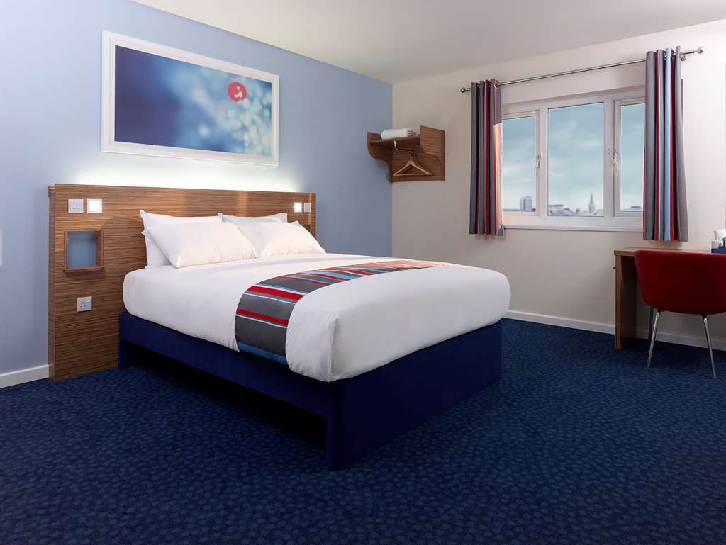Travelodge แคร์ฟิลลี ห้อง รูปภาพ