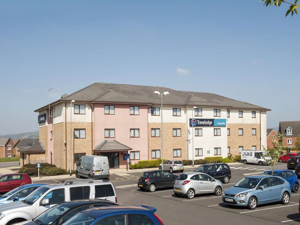 Travelodge แคร์ฟิลลี ภายนอก รูปภาพ
